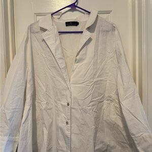 Pomander Place Classic White Shirt